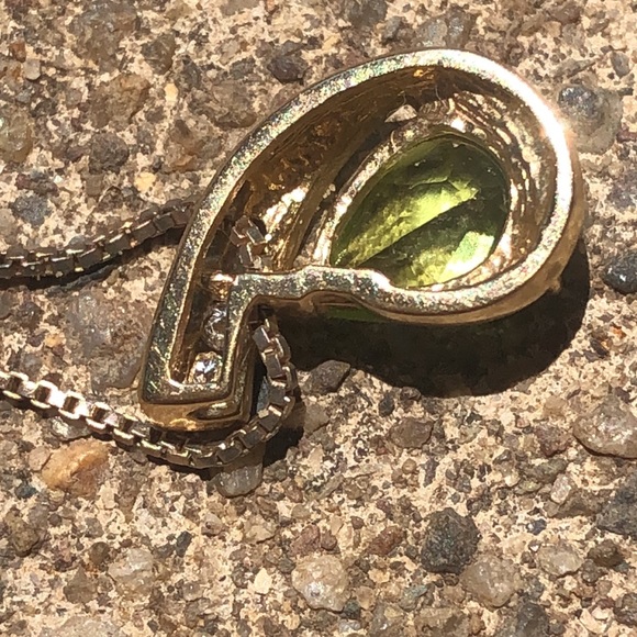 Peridot pave diamonds & sterling silver 9” pendant; marked Italy 925 & ring - Picture 8 of 11